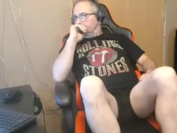 Chaturbate Live Sex Cam of blazingslow