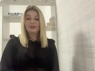 Chaturbate Live Sex of blondie_xoxoxo