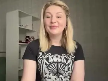 Chaturbate Free Porn Cam of blondie_xoxoxo