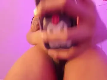 Chaturbate Live Sex of lucyshen_
