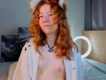 Chaturbate Live Sex Cam of lydaerne