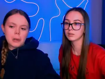 Chaturbate Live Sex Cam of maya_minxx