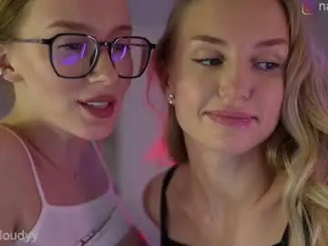 Chaturbate Private Sex Chat of mia_cloudy