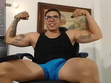 Chaturbate Nude Webcam of alejandrocock23