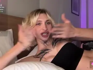 Chaturbate Live Porn of barbie_bi