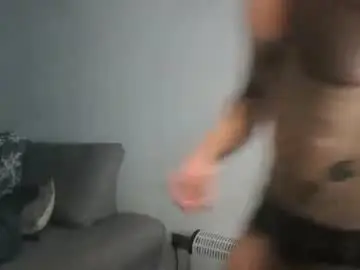 Chaturbate Live Porn of newcamboy1