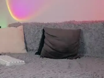 Chaturbate Live Sex Cam of _ccrystaa_