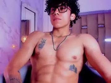 Chaturbate Adult Webcams of akazaboy