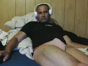 Chaturbate Watch Live Sex Cams of dantehot82
