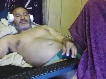 Chaturbate Free Porn Cam of dantehot82