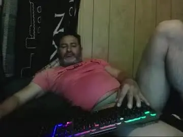 Chaturbate Live Sex Cam of dantehot82