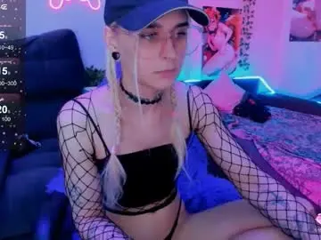 Chaturbate Best live sex cam show of elli_26