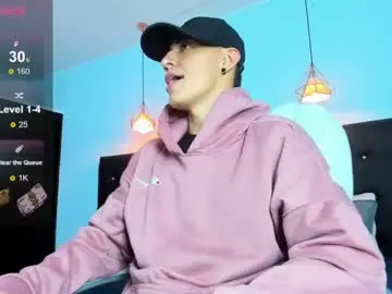 Chaturbate Live Sex Cam of good_sheep