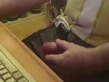 Chaturbate Live Sex Cam of ivn3069