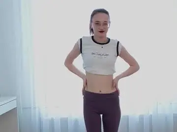 Chaturbate Live Sex Cam of lauriesmyntek