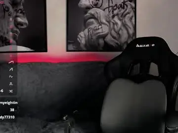 Chaturbate Live Sex Cam of valdi_light