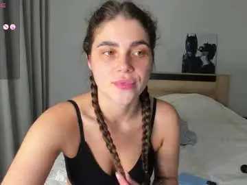 Chaturbate Nude Webcam of bella_foryou