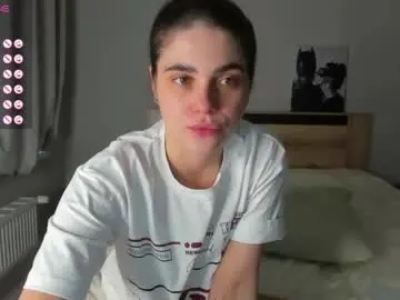 Chaturbate Watch Live Sex Cams of bella_foryou