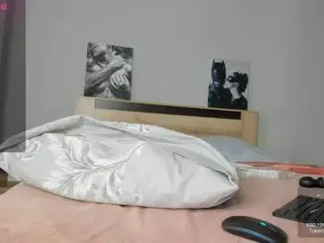 Chaturbate Best live sex cam show of bella_foryou