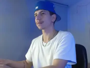 Chaturbate Live Sex Cam of dj__bigd