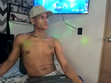 Chaturbate Free Live Porn of juanbigcock21cm