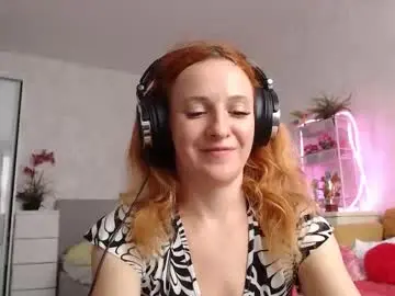 Chaturbate Live Sex of ladybigsmile