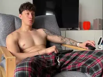 Chaturbate Live Sex Cam of lyon_power_