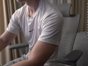 Chaturbate Live Sex Cam of maestro3369