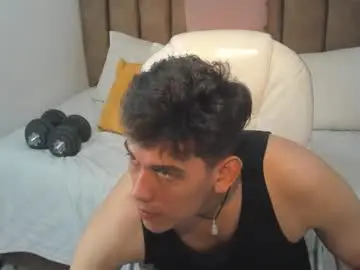 Chaturbate Watch Live Sex Cams of paul77_