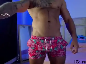 Chaturbate Watch Live Sex Cams of connor_666