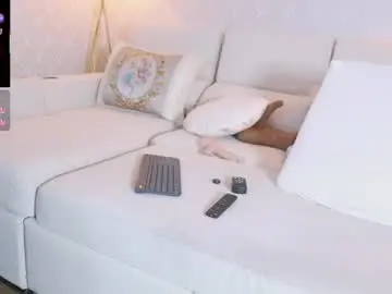 Chaturbate Adult Video Chat of kellyfernandes