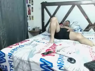 Chaturbate Live Sex Cam of kendraandtommy