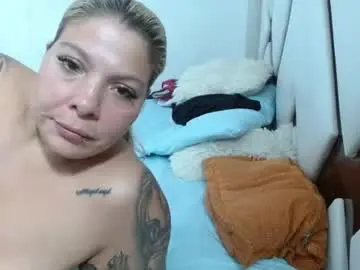 Chaturbate Adult Webcam of kendraandtommy