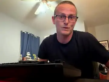 Chaturbate Private Sex Chat of tallglassowater9cut459014