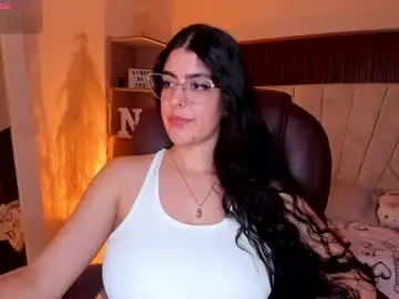 Chaturbate Free Live Porn of _niah_