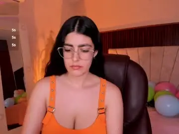 Chaturbate Watch Live Sex Cams of _niah_