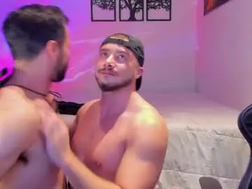 Chaturbate Live Sex Cam of alexanderjaz