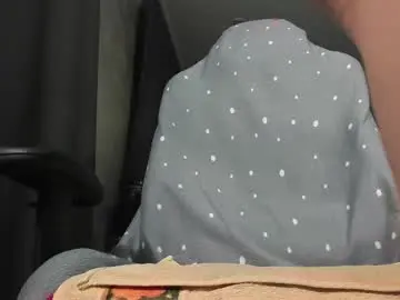 Chaturbate Live Sex Cam of courtney_luv