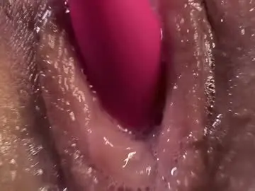 Chaturbate Nude Webcam of courtney_luv