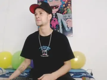 Chaturbate Best live sex cam show of dick_boy_18