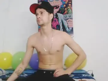 Chaturbate Best live sex cam show of dick_boy_18