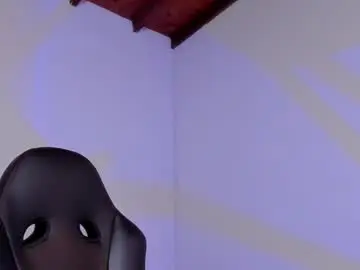 Chaturbate Free Porn Cam of luigi1_