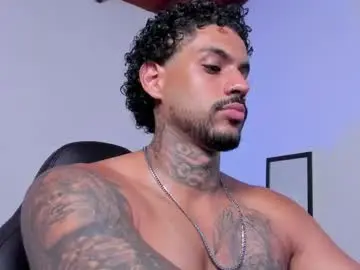 Chaturbate Best live sex cam show of luigi1_