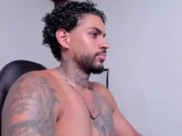Chaturbate Adult Webcams of luigi1_