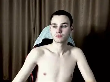 Chaturbate Nude Webcam of robert10211