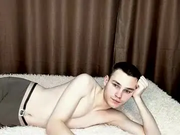 Chaturbate Free Live Porn of robert10211