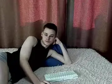 Chaturbate Nude Webcam of robert10211