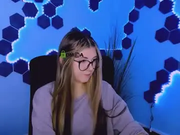 Chaturbate Live Sex Cam of lissa_night