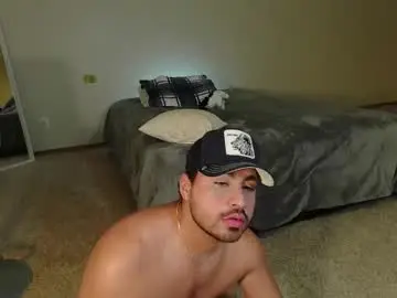 Chaturbate Live Sex Cam of los_juanes