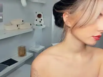 Chaturbate Live Sex Cam of mirandabettman